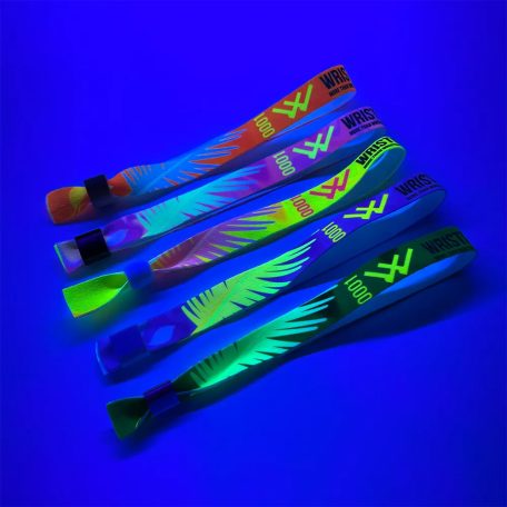 Pulsera de Textil (15x340mm, impresión FLUO a un lado, con datos variables) - con anillo de plástico auto-cerrable