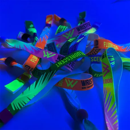 Pulsera de Textil (15x340mm, impresión FLUO a un lado, con datos variables) - con anillo de plástico reutilizable