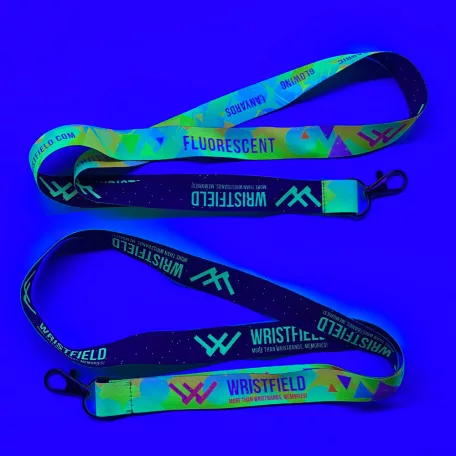 Lanyard de Satén con texto impreso de 20x900mm - Con impresión FLUO - Con mosquetón de gota