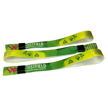 Brazalete de R-PET (Hecho de botellas de PET recicladas, 15x340mm, impresión a color en un lado) - con anillo de plástico autoadhesivo