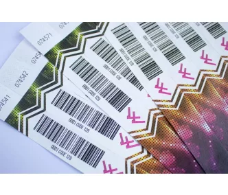   Pulseras Tyvek de 1" con impresión a color y código de barras