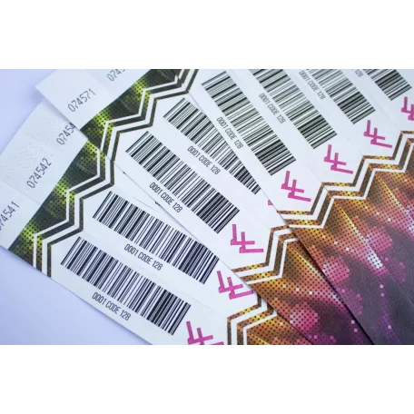 Pulseras Tyvek de 1" con impresión a color y código de barras