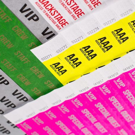 Pulsera Tyvek de 1" con diseño - STAFF CREW